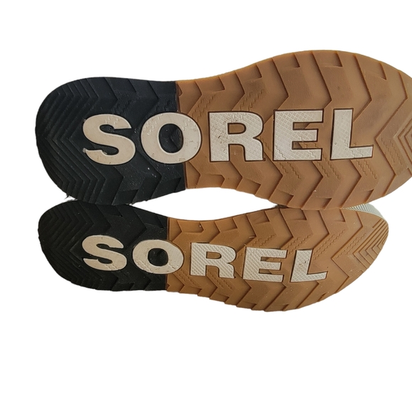 Womens size 9.5 Sorel Out N About III Duck Boot - Picture 5 of 6